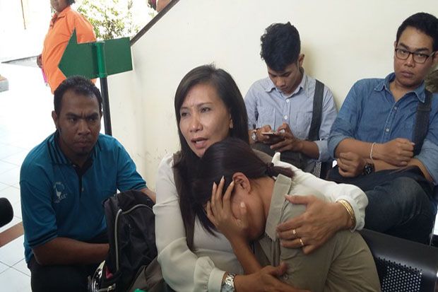 Sidang Kedua, Ibu Kandung...