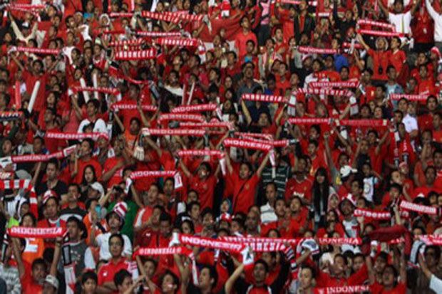 Garuda Merah vs Garuda...