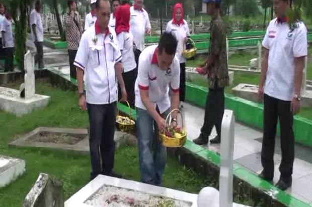 Peringati Hari Sumpah...