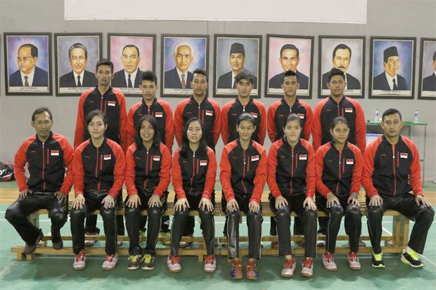 Pebulutangkis Muda Indonesia...
