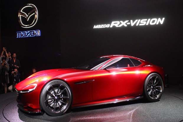 Mazda Luncurkan Mobil...