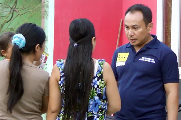 Geledah Rumah LO, Polisi...