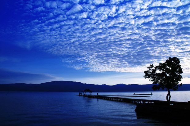 7 Danau Berair Sebening...