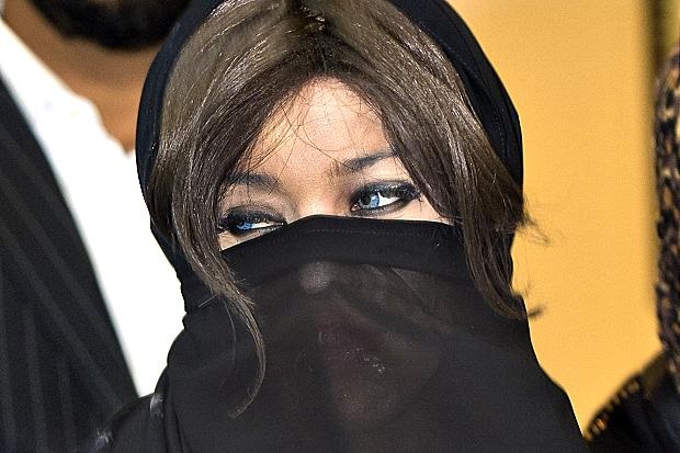 Mengaku Putri Saudi,...