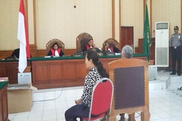 Saksi Ngaku Melihat...