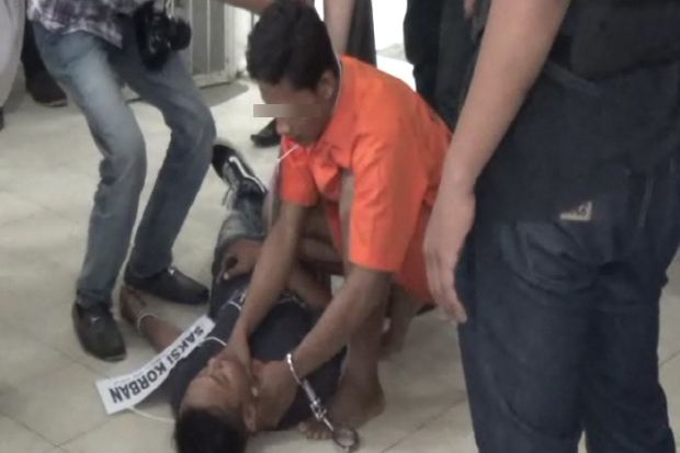 Sebelum Dibunuh, Dika...