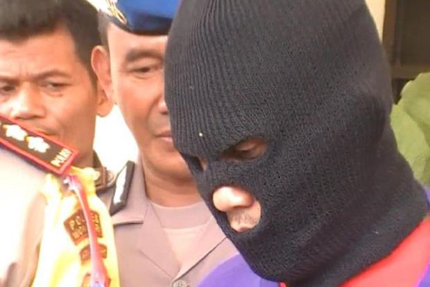 Belum Terima Upah Jual...