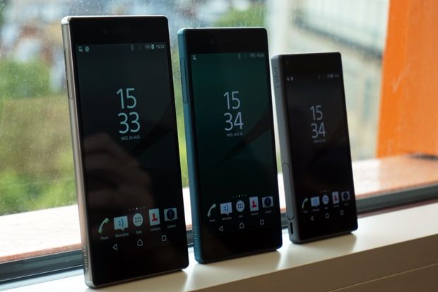 Sony Luncurkan Tiga...