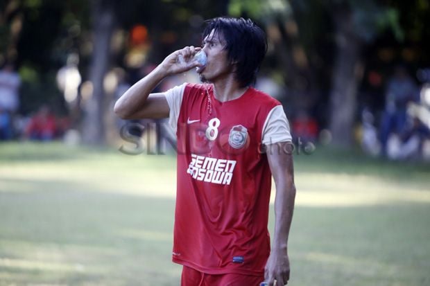 FIFA Ke Indonesia, Kapten...