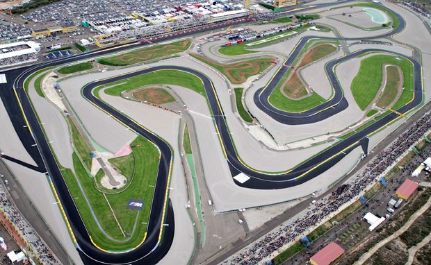 GP Valencia 2015 Dalam...