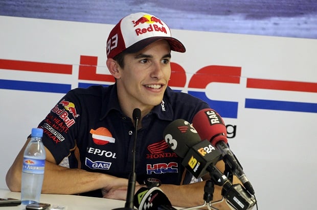 Konflik dengan Rossi,...