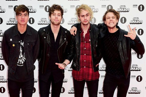 Gitaris 5 Seconds of...