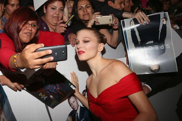 Lea Seydoux: Aku Tak...