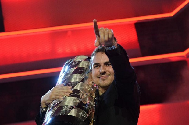 MotoGP 2015 Ditutup...