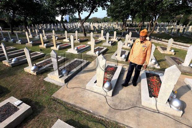 JK Pimpin Upacara Hari...
