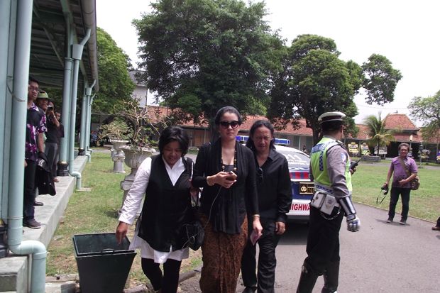 Kisah Gusti Nurul, Si...