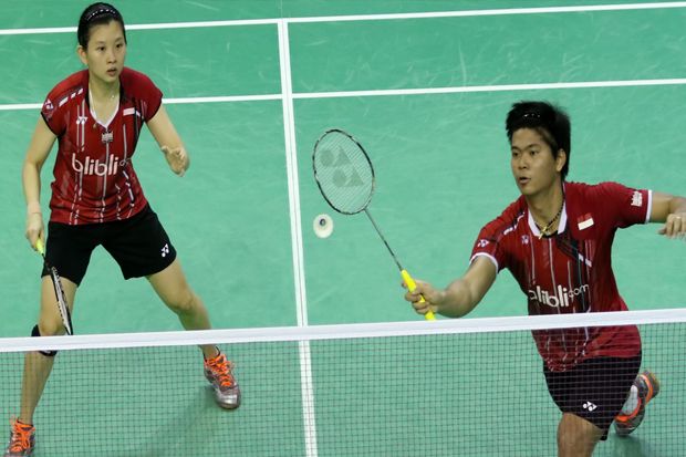 Praveen/Debby Menang,...