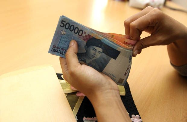 Hati-hati, Laju Rupiah...