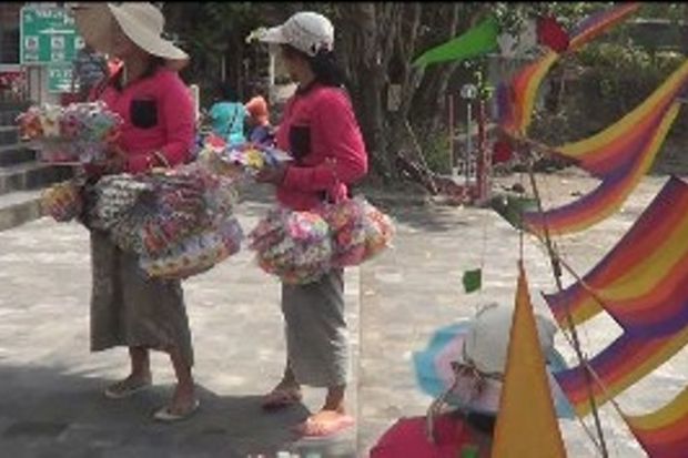 Dampak Erupsi Gunung...