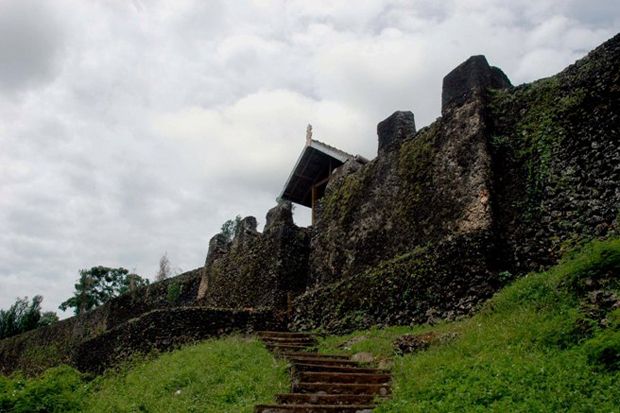 Benteng Keraton Buton,...