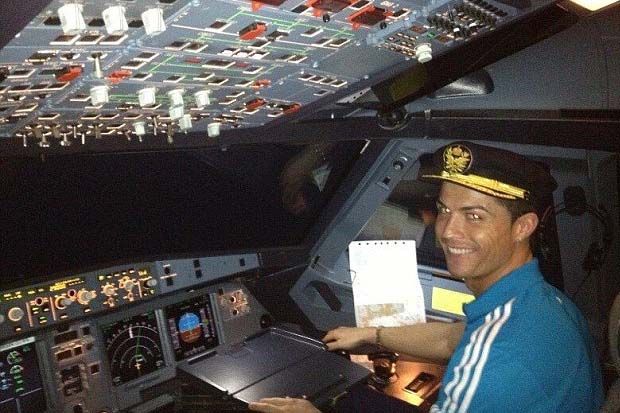 CR7 Beli Jet Pribadi