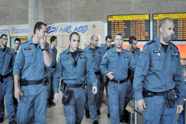 Teror Paris Bikin Israel...