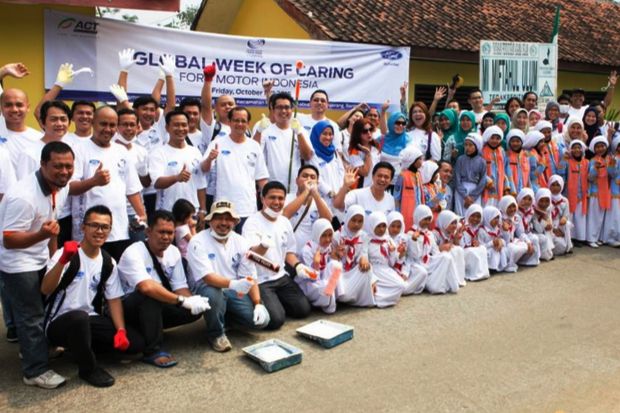 Ford Berikan Bantuan...