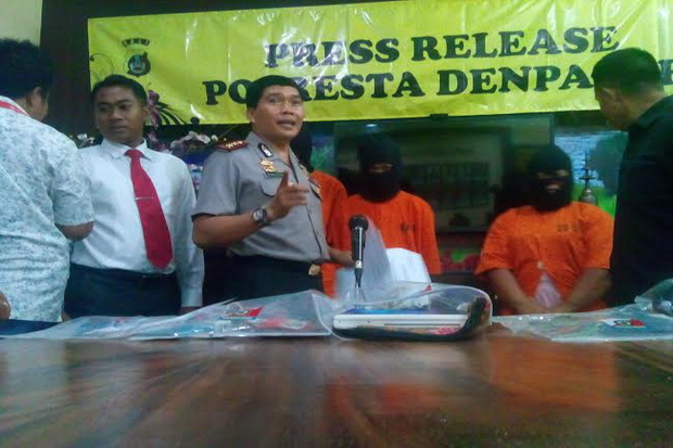Tepergok Mencuri, 2...