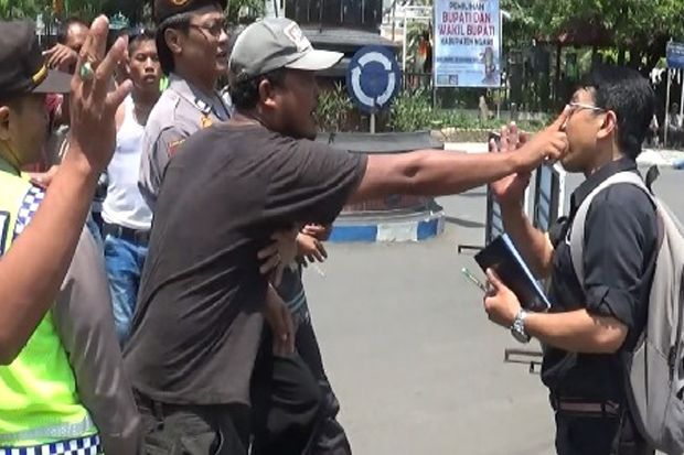 Aksi Pekerja Tambang...
