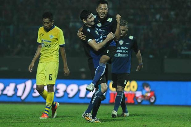 Arema Cetak Rekor Saat...