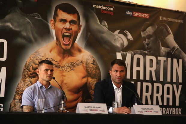 Demi Murray, Hearn Rela...