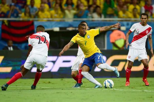 Douglas Costa On Fire,...