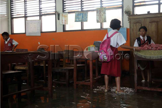 11 Sekolah di Jakarta...