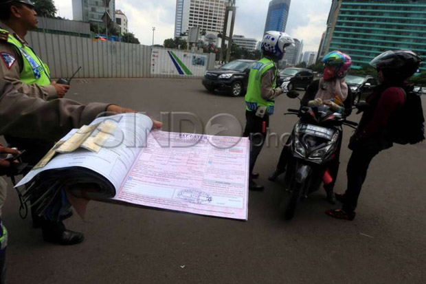 Sweeping Balap liar,...