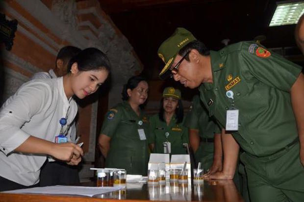 500 Pegawai Kantor Gubernur...