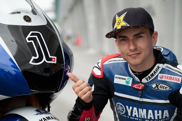 Lorenzo Belum Putuskan...