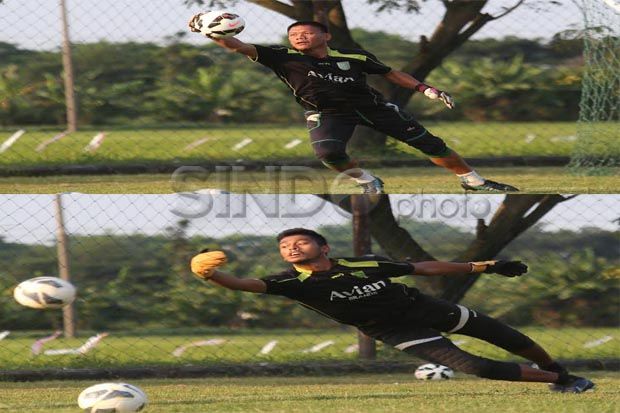 Yandri Pitoy Atau Thomas...
