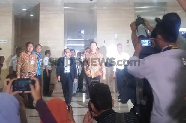 Ditetapkan Tersangka,...