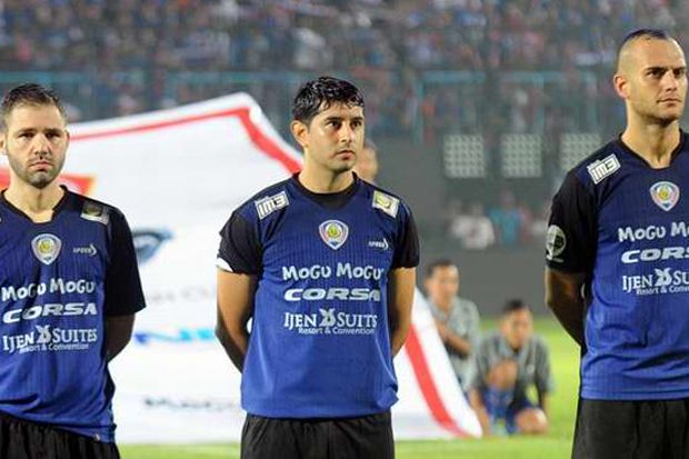 Arema Coba Permanenkan...