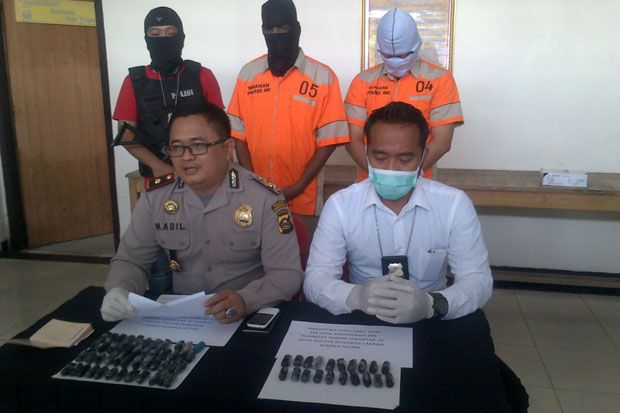 WNA Malaysia dan Oknum...