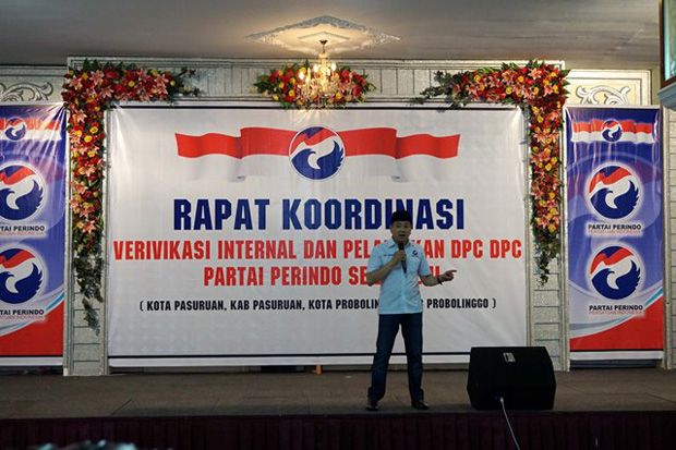 HT Bakar Semangat Kader...