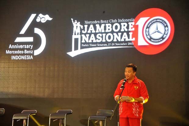Menpora Ajak Mercedes...