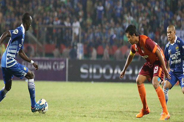 Kalahkan Persib, Pusamania...