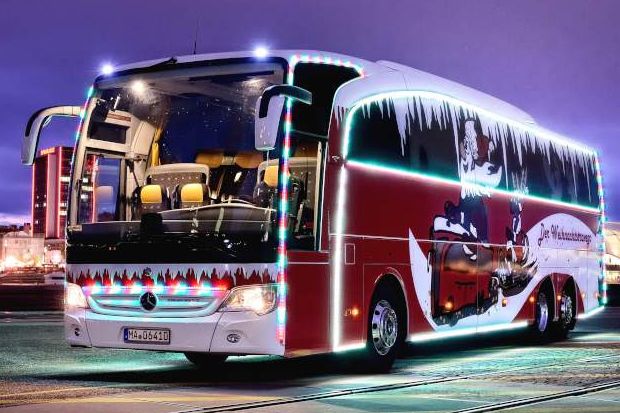 Sambut Natal, Mercedes-Benz...
