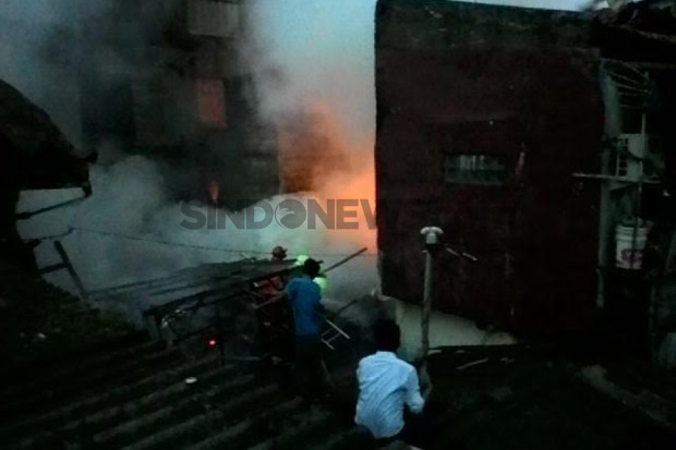 Si Jago Merah Mengamuk...