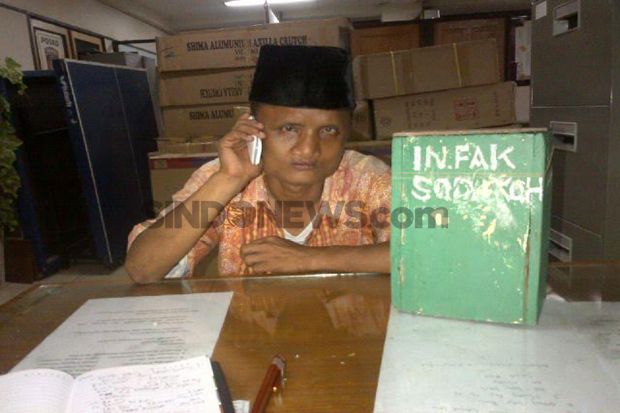 Bos Pengedar Kotak Amal...