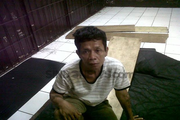 Maling Handphone Babak...