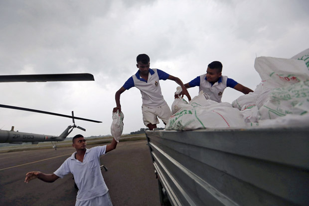 Banjir di India Mulai...