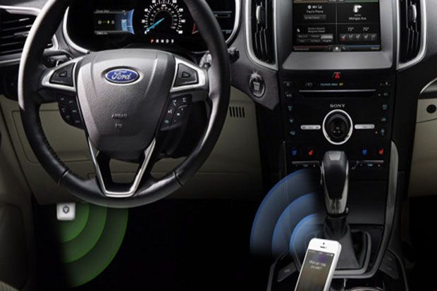 Ford Pilih Siri Eye...