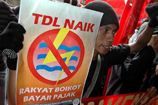 Penyesuaian Tarif Listrik...